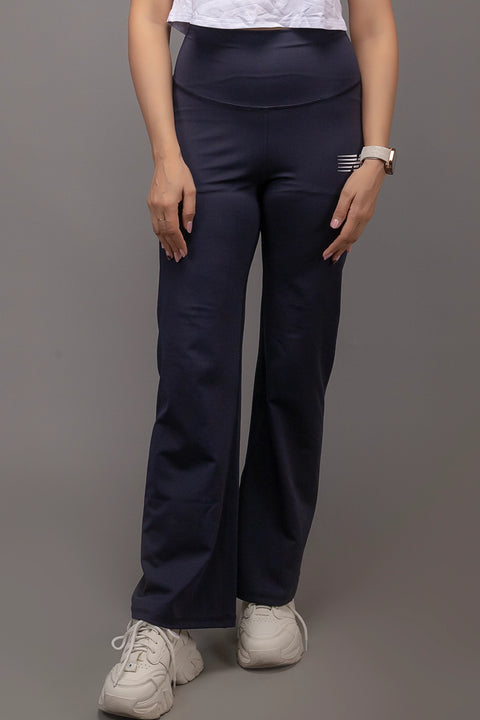 W - Lycra Phoenix Relaxed Pants - Navy